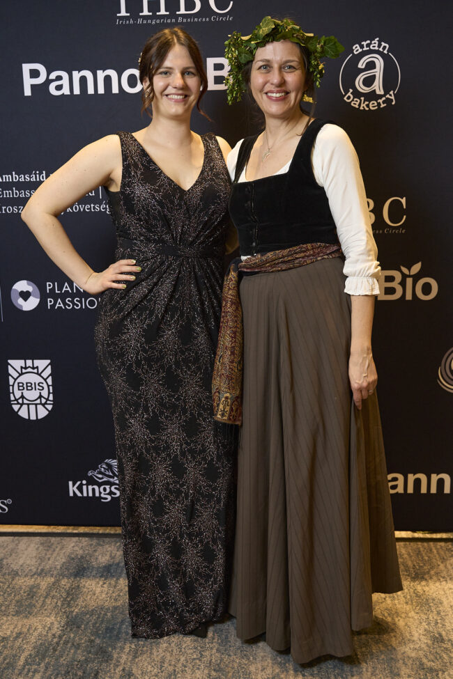 DSC885126